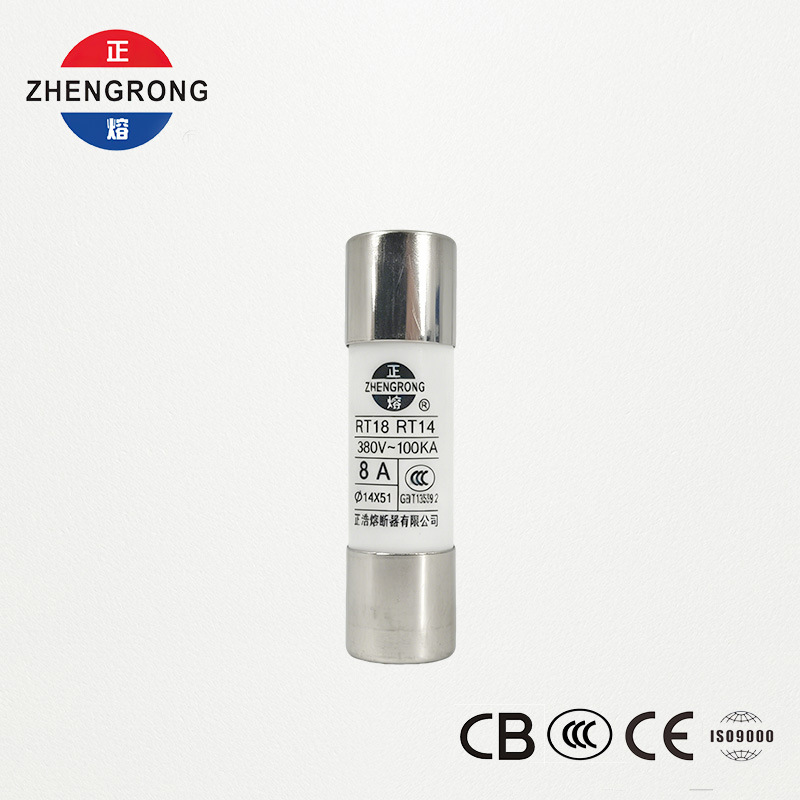 Toptan Satış için Yüksek Kaliteli Özelleştirilebilir 14*51 R016 8A Sigortalar